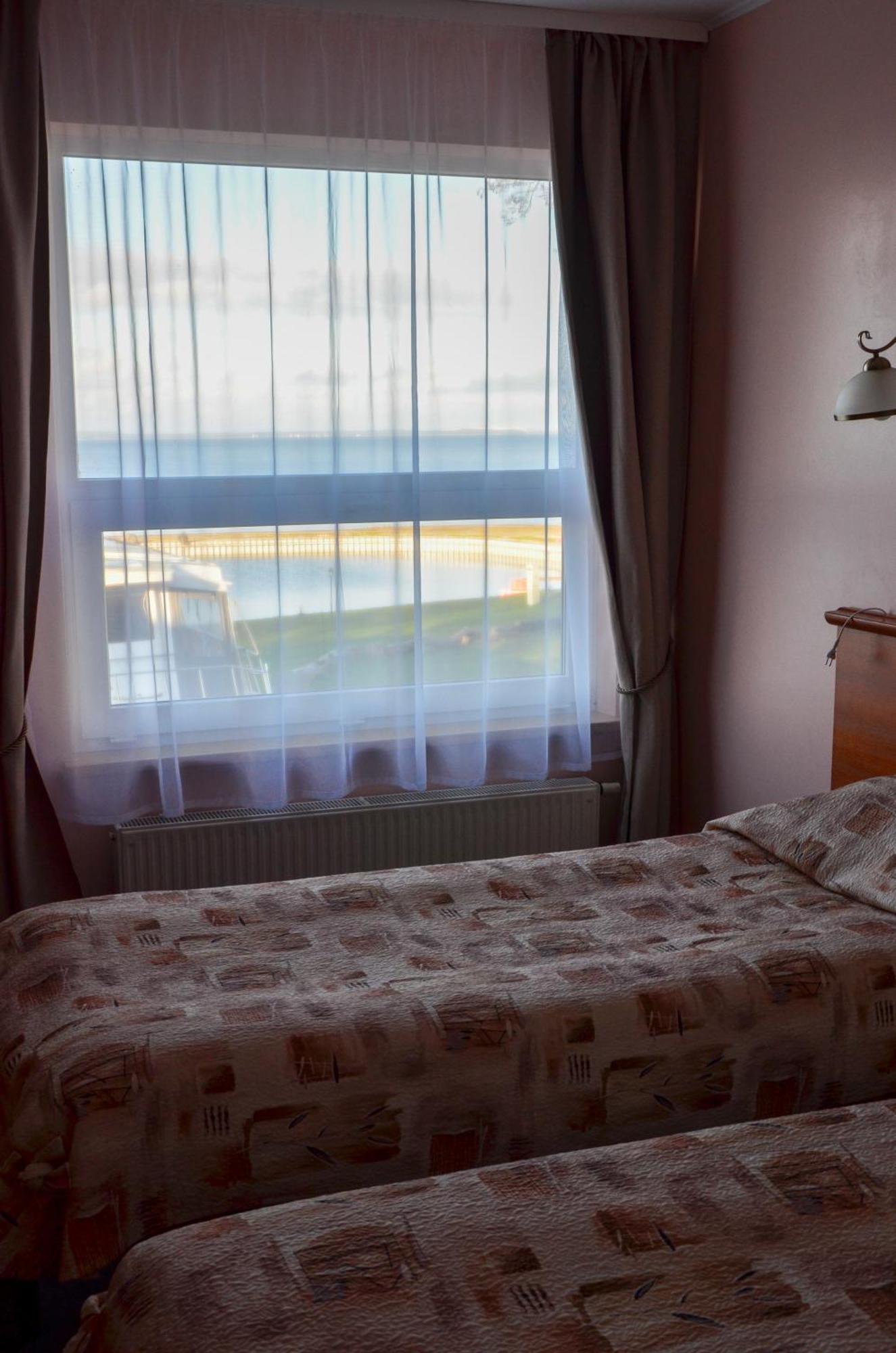 Viesbutis Ventaine Hotel Ventė Екстериор снимка