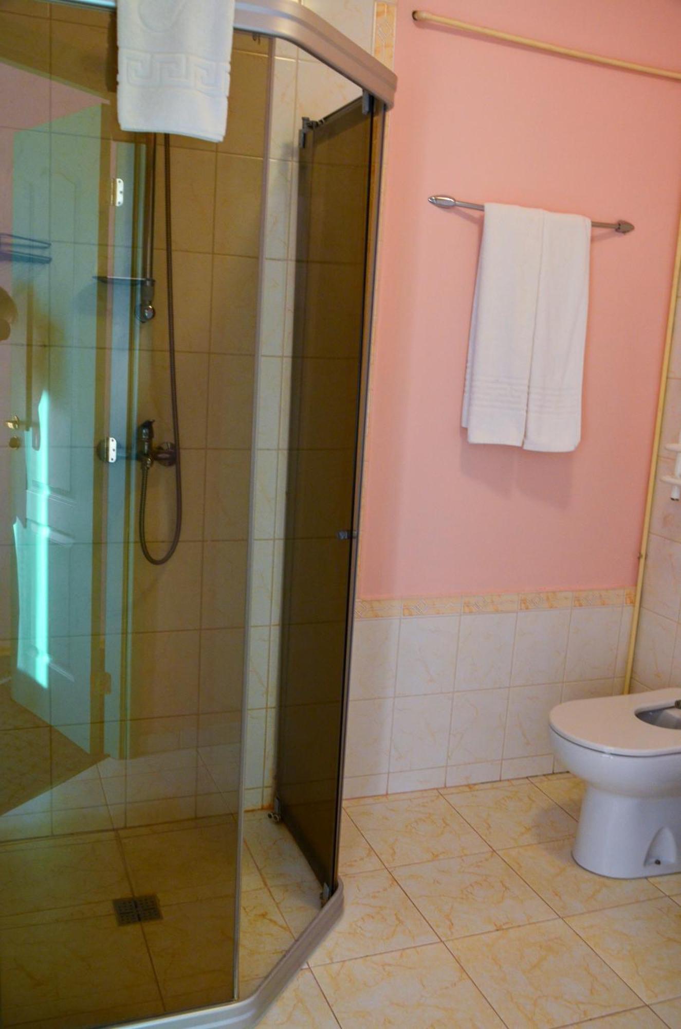 Viesbutis Ventaine Hotel Ventė Екстериор снимка