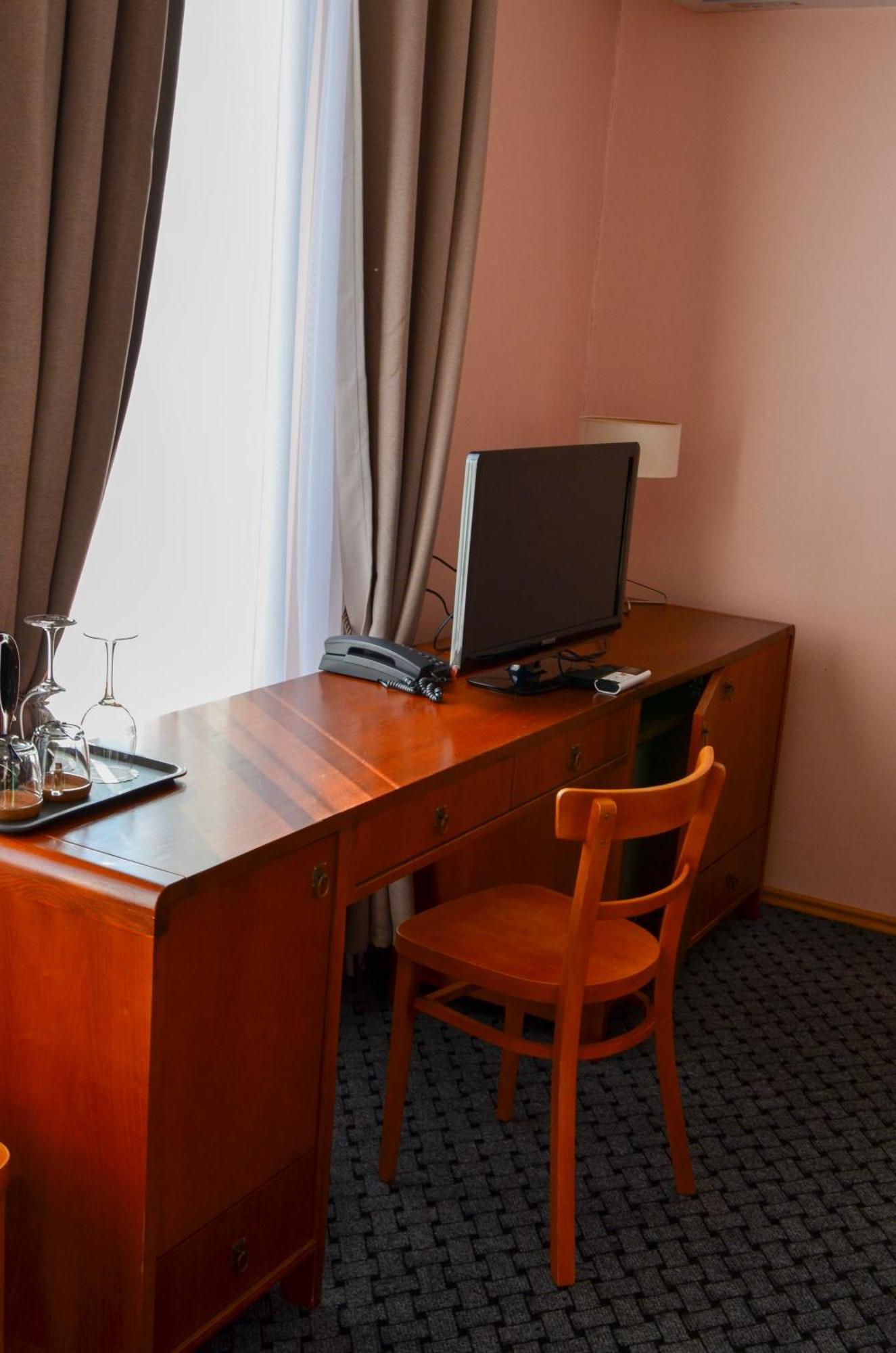 Viesbutis Ventaine Hotel Ventė Екстериор снимка