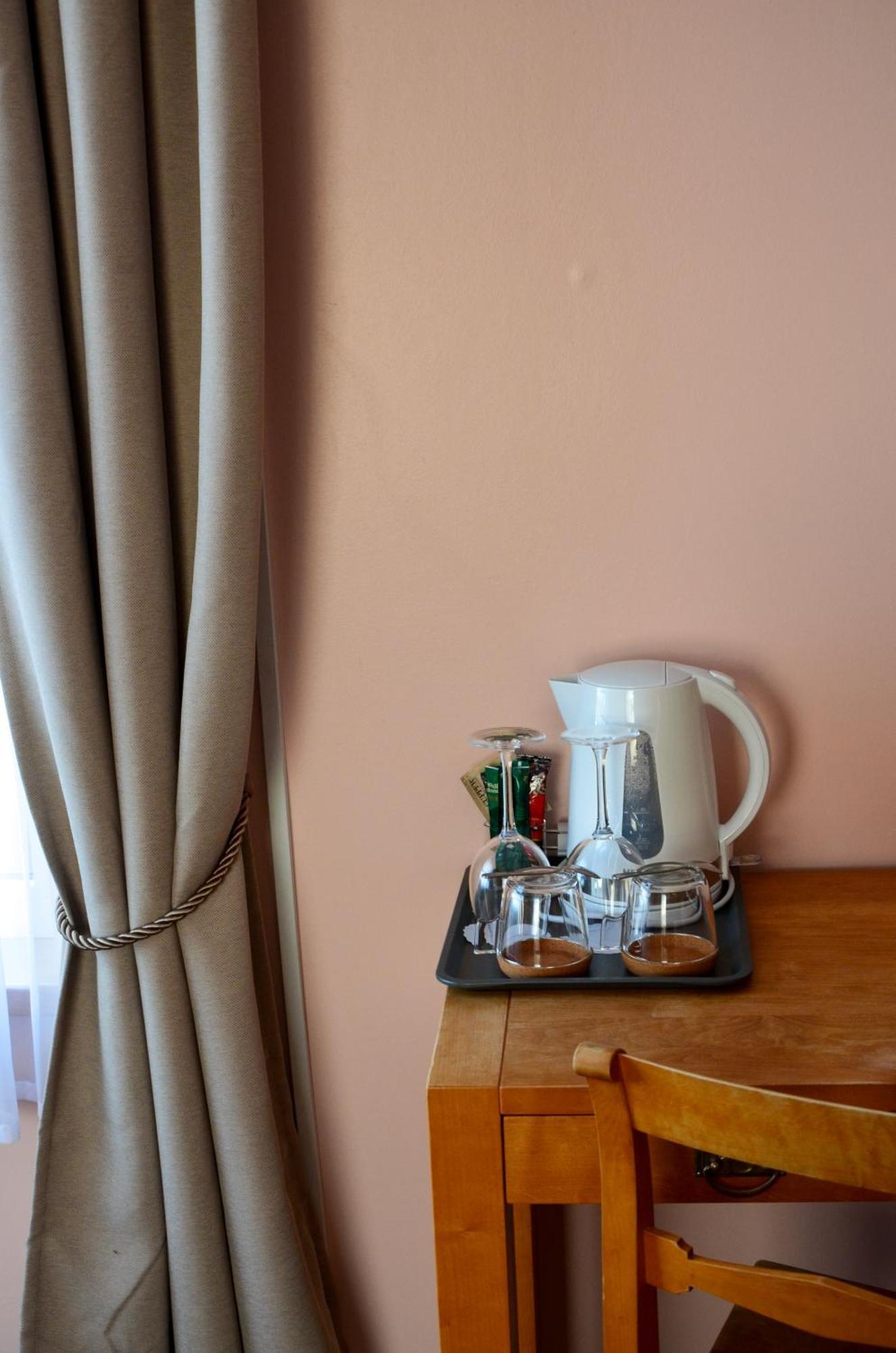 Viesbutis Ventaine Hotel Ventė Екстериор снимка
