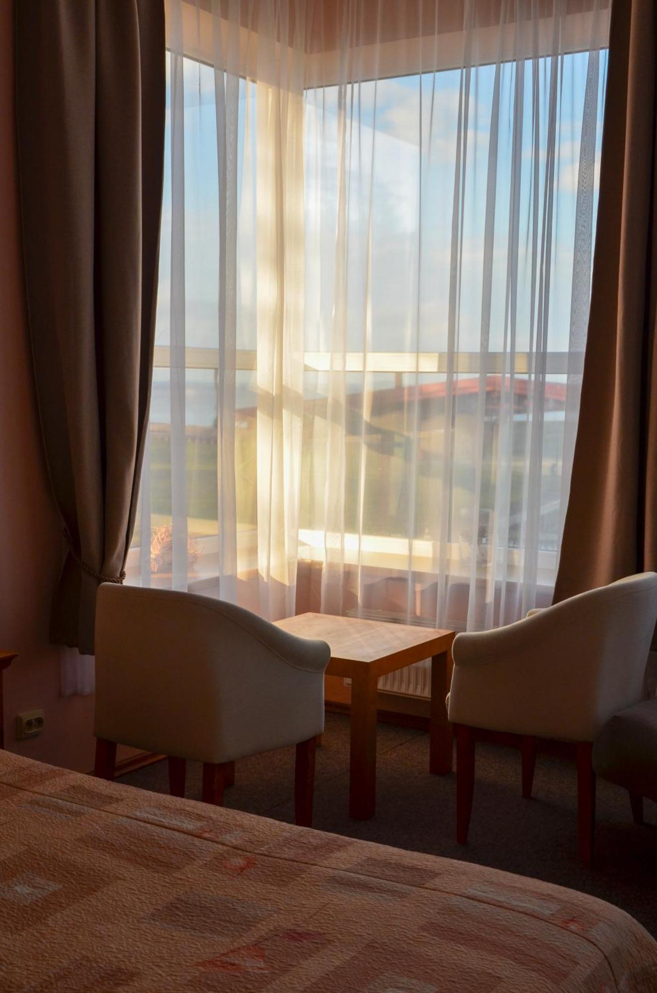 Viesbutis Ventaine Hotel Ventė Екстериор снимка